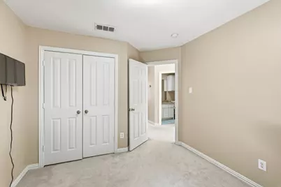 9436 Ponderosa Trail, Irving, TX 75063 - Photo 28