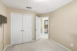 9436 Ponderosa Trail, Irving, TX 75063 - Photo 28