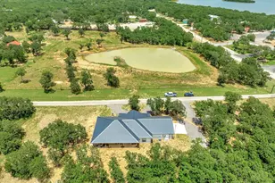129 Whiskey Rnch Rd, Runaway Bay, TX 76426 - Photo 36