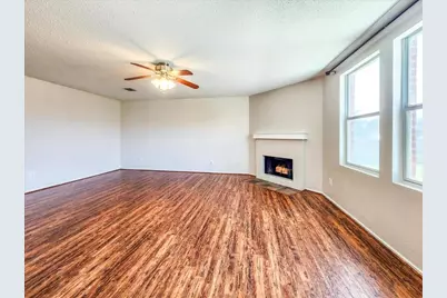 601 Jagera Way, Arlington, TX 76002 - Photo 8