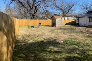 511 E Washington St, Denison, TX 75021 - Photo 12