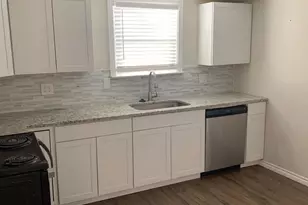 511 E Washington St, Denison, TX 75021 - Photo 2