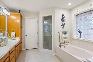 504 Buena Vista Ct, Granbury, TX 76049 - Photo 22