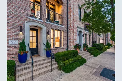 536 S Pearl Expressway, Dallas, TX 75201 - Photo 2