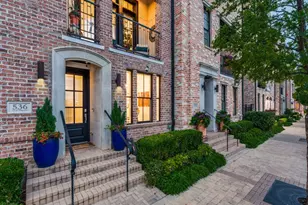 536 S Pearl Expy, Dallas, TX 75201 - Photo 2
