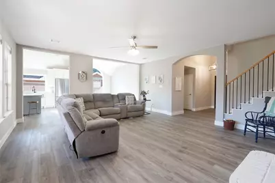 204 Village Trail, Trophy Club, TX 76262 - Photo 8