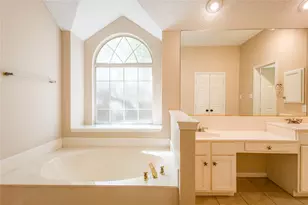 2109 Friar Ct, Flower Mound, TX 75028 - Photo 18