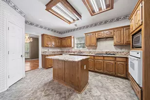 4005 Cavalier Dr, Rowlett, TX 75088 - Photo 10