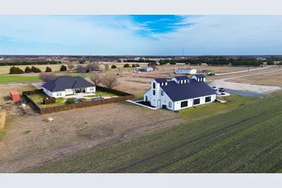 1012 Fm 36 N, Greenville, TX 75401 - Photo 22