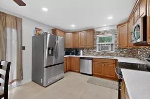 9404 Pinehaven Dr, Dallas, TX 75227 - Photo 12