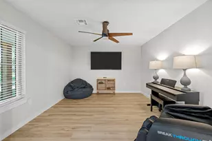 7718 N River Crossing, Waco, TX 76633 - Photo 10