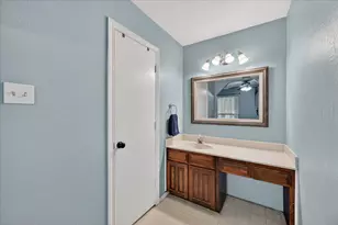 745 Carol Ln, Burleson, TX 76028 - Photo 32