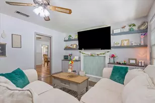 139 Meadowbrook St, Robinson, TX 76706 - Photo 8
