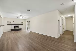 740 Joanna Dr, Hurst, TX 76053 - Photo 4