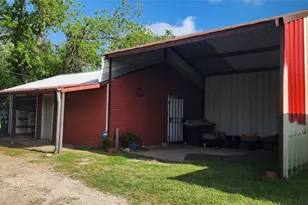 608 W Mason St, Mabank, TX 75147 - Photo 1