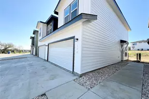 3501 E Renfro St, Burleson, TX 76028 - Photo 2