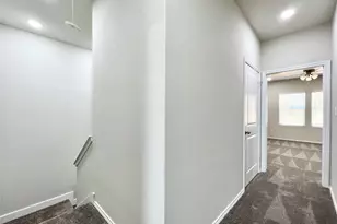 3501 E Renfro St, Burleson, TX 76028 - Photo 20