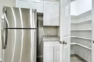 3501 E Renfro St, Burleson, TX 76028 - Photo 6