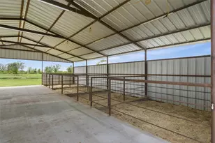 132 Crowley Ln, Mineral Wells, TX 76067 - Photo 32