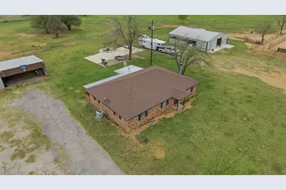 132 Crowley Lane, Mineral Wells, TX 76067 - Photo 24