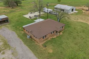 132 Crowley Ln, Mineral Wells, TX 76067 - Photo 24