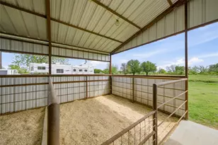 132 Crowley Ln, Mineral Wells, TX 76067 - Photo 30