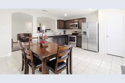 1003 Sapphire Drive, Princeton, TX 75407 - Photo 4