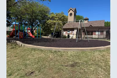 11361 Clover Knoll Drive, Frisco, TX 75035 - Photo 32