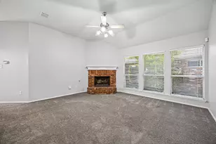 11361 Clover Knoll Dr, Frisco, TX 75035 - Photo 6