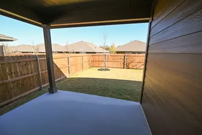 524 Derby Lane, Springtown, TX 76082 - Photo 18