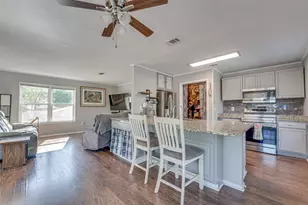 261 Harbor Dr, Gun Barrel City, TX 75156 - Photo 12