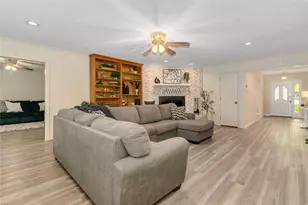 6212 Westover Dr, Granbury, TX 76049 - Photo 8