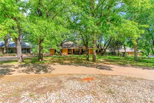 6212 Westover Dr, Granbury, TX 76049 - Photo 1