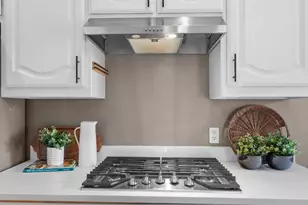 8601 Joshua Ct, North Richland Hills, TX 76182 - Photo 16
