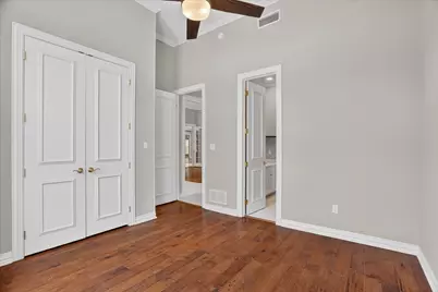 9704 Ravenswood Road, Granbury, TX 76049 - Photo 24