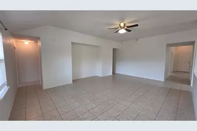 5901 Secco Court, Fort Worth, TX 76179 - Photo 4
