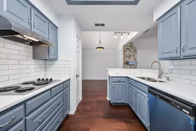 4905 Arborgate Drive, Arlington, TX 76017 - Photo 8