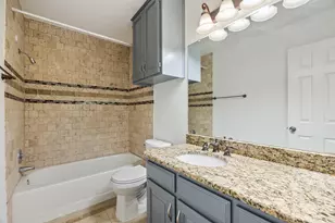 4905 Arborgate Dr, Arlington, TX 76017 - Photo 14