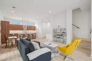 1775 Novela Wy, Dallas, TX 75215 - Photo 2