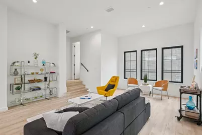 1775 Novela Way, Dallas, TX 75215 - Photo 10