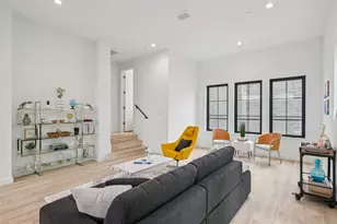 1775 Novela Wy, Dallas, TX 75215 - Photo 10