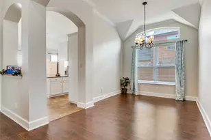 8113 Greenwood Dr, Plano, TX 75025 - Photo 12