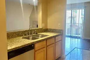 4777 Cedar Springs Rd, Dallas, TX 75219 - Photo 6