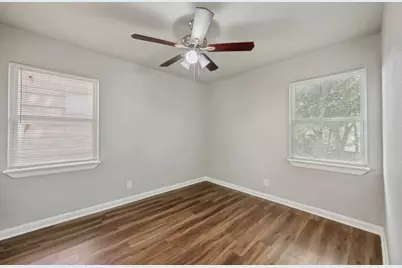 1913 San Antonio Street, Grand Prairie, TX 75051 - Photo 28