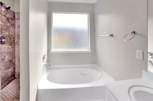 1010 Halifax Ln, Forney, TX 75126 - Photo 4