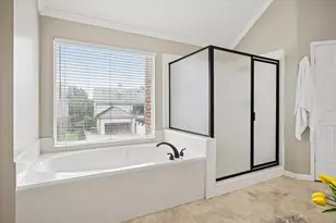 7624 Tallow Dr, Irving, TX 75063 - Photo 26