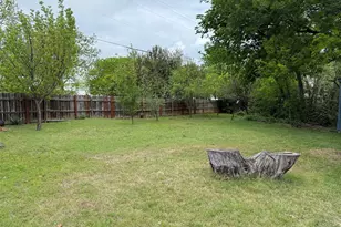 403 Ave E Ave, Valley Mills, TX 76689 - Photo 12