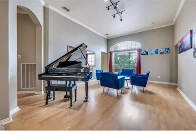 2405 Natchez Trace, Denton, TX 76210 - Photo 2