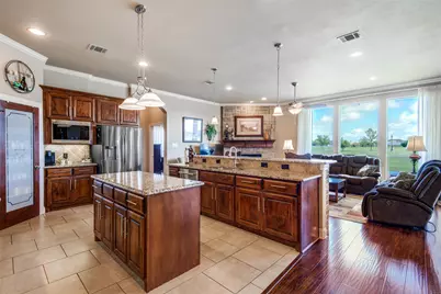 902 Saint Matthew Circle, Royse City, TX 75189 - Photo 4