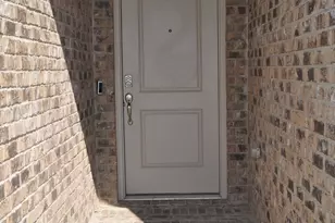 303 Ferriday St, Glenn Heights, TX 75154 - Photo 2